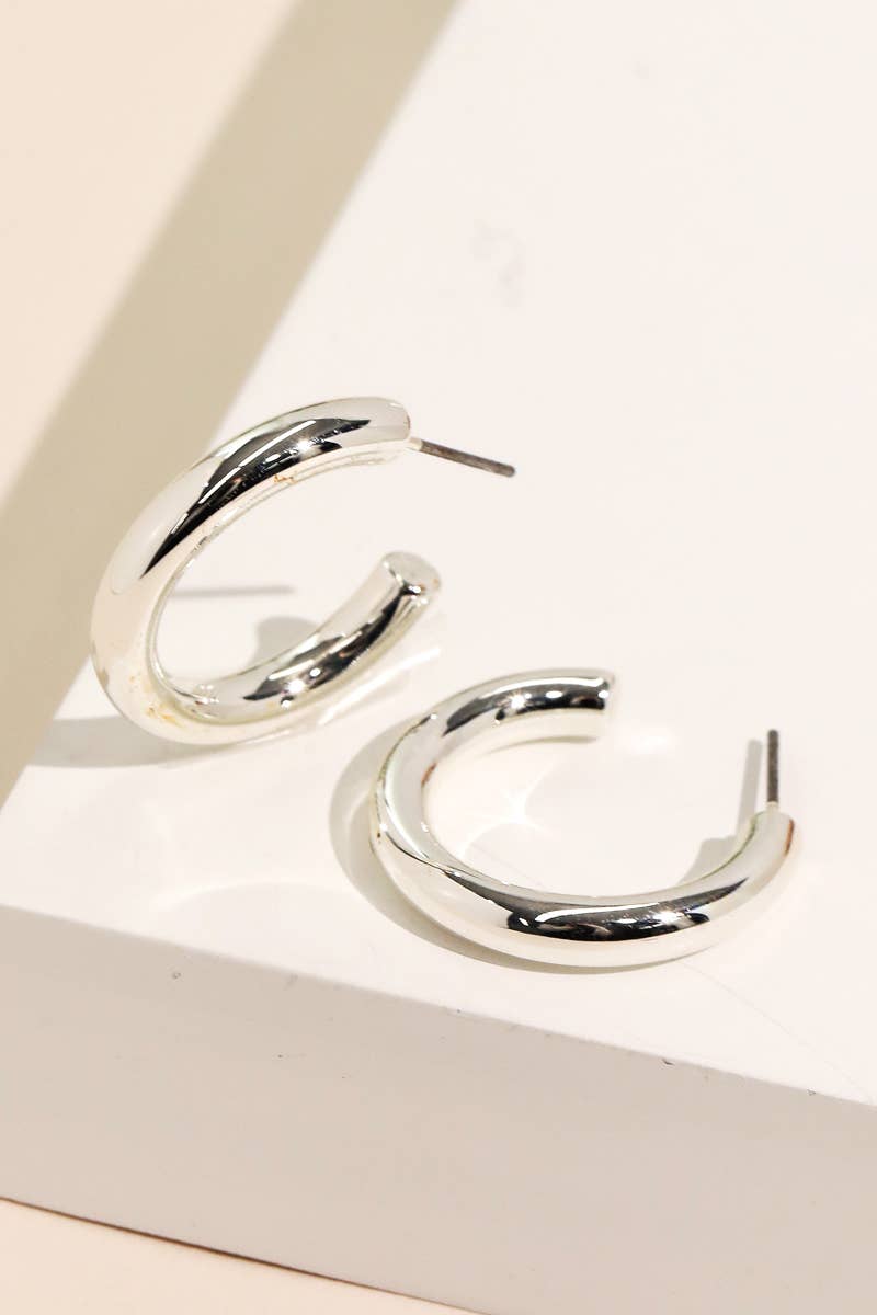 Metallic Tube Hoop Earrings